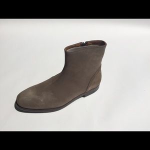 Robert Wayne Brown Suede Boot -NWT